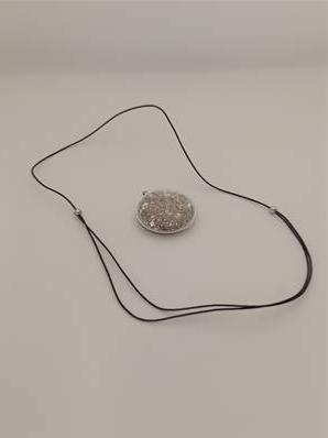 Pendentif collier souple Galet Paillettes Argent