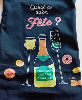 TABLIER ADULTE QU'EST CE QU'ON FÊTE NOIR