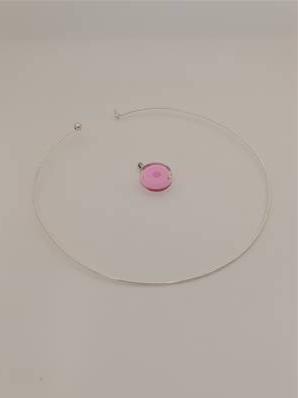 Pendentif collier rigide Cachou Milk Petit Modèle Bubble gum (rose)